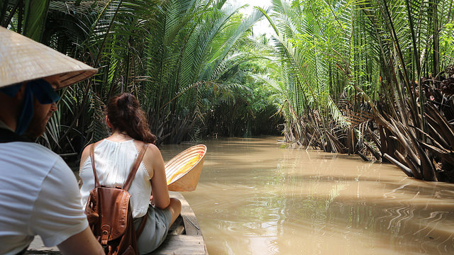Mekong Delta Tour taking the sampan to the small canal