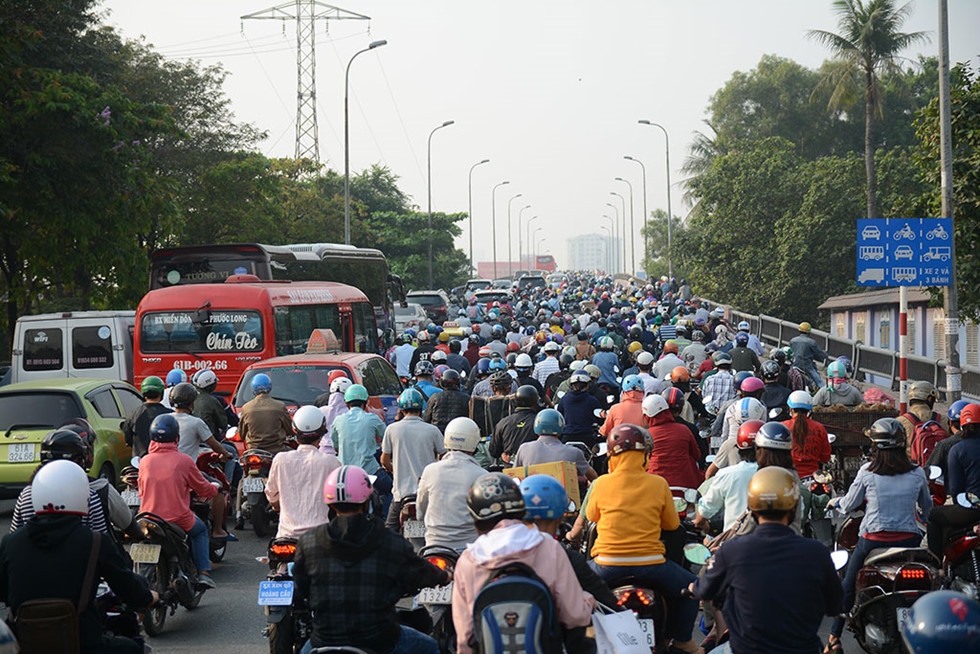 How to travel to Mekong Delta during Tet traffic jam