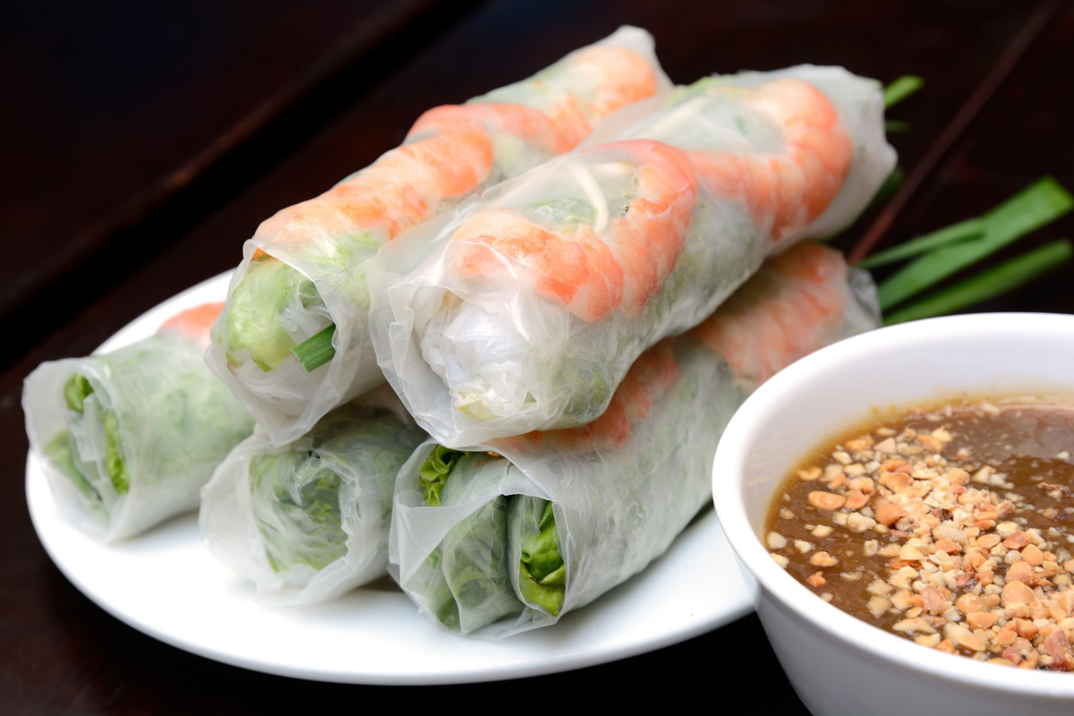 top 8 food in Mekong Delta you should try when come here mekong delta spring roll