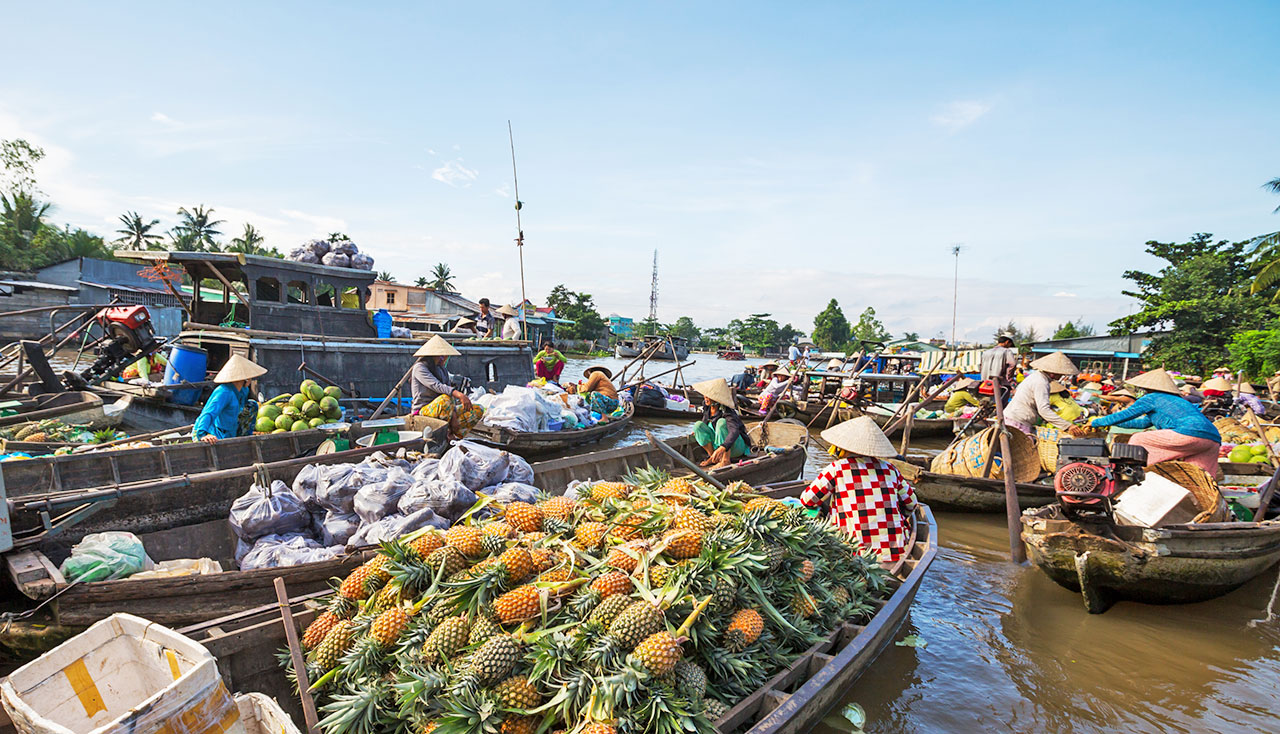 Vietnam floating market