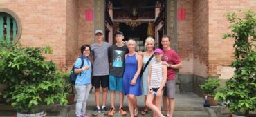 A Street Food Guide to District 4: Where Locals Really Eat in Ho Chi Minh City